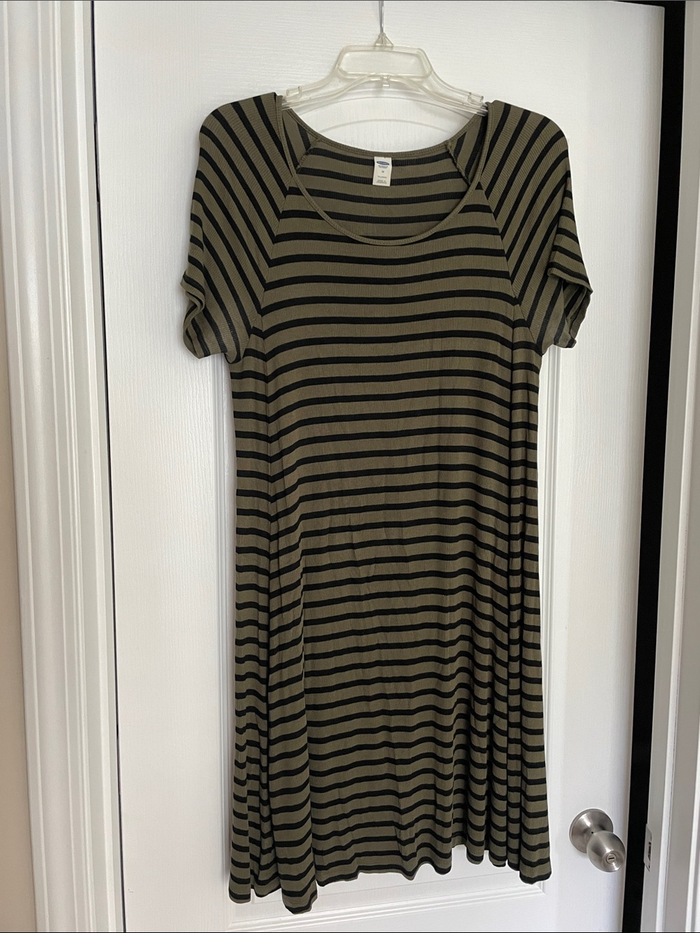 Old Navy Olive Green & Black Striped Casual Ribbed T Shirt Dress Women’s size M